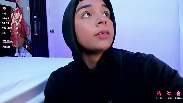 Snapshot of Seductivo_jr chatting on 01-29-25, 07:15 Seductivo jr online show from 01-29-25, 07:15