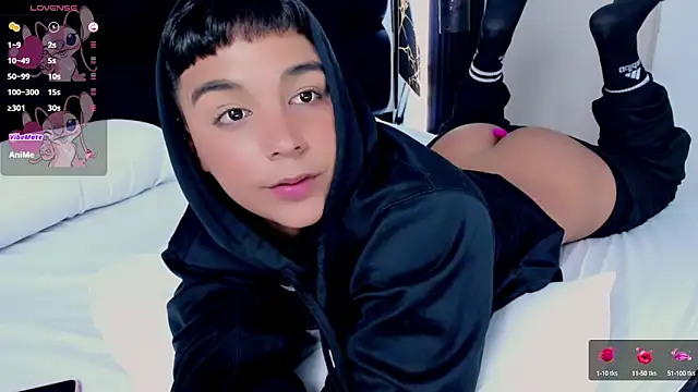 Snapshot of Seductivo_jr chatting on 03-01-25, 12:34 Seductivo jr online show from 03-01-25, 12:34