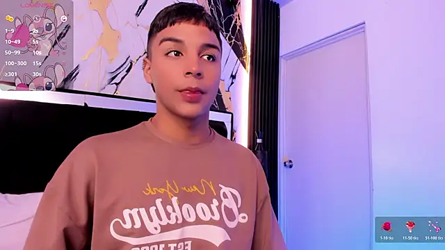 Snapshot of Seductivo_jr chatting on 10-26-25, 03:56 Seductivo jr online show from 10-26-25, 03:56