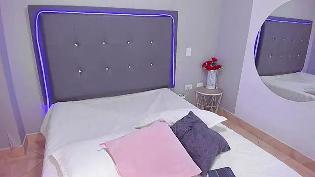 emma lye online show from 02-08-25, 09:04