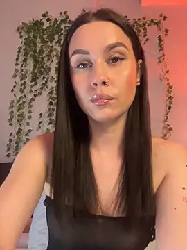 MiaNell online show from 10-30-25, 09:59