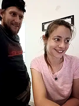 Missmesexycouple69 online show from 11-21-25, 03:33