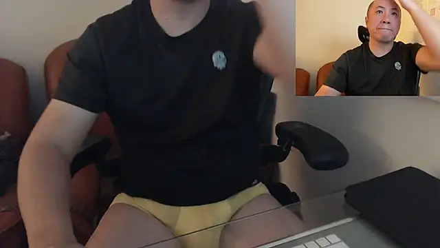 Snapshot of chih515 chatting on 02-10-25, 02:52 chih515 online show from 02-10-25, 02:52