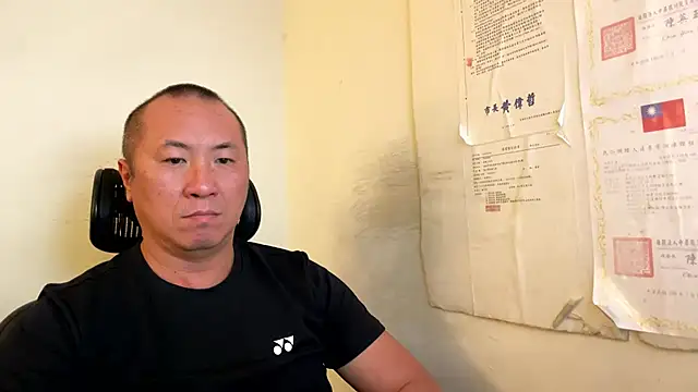 chih515 online show from 04-28-26, 12:09