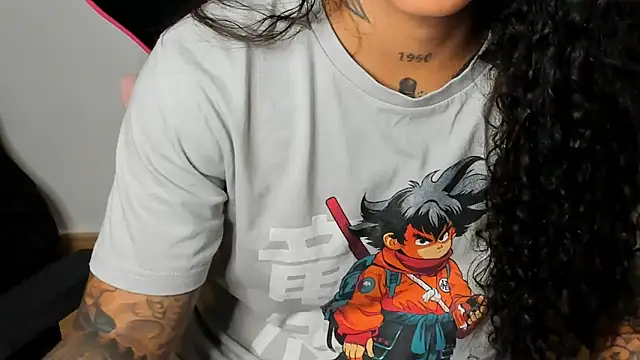 Snapshot of Ama_music chatting on 09-16-25, 10:05 Ama music online show from 09-16-25, 10:05