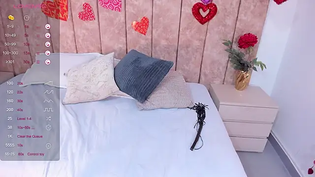 Katrina baurii online show from 02-19-25, 04:11