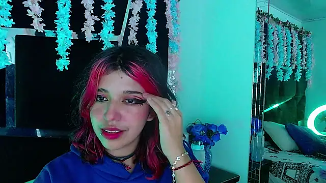 UnderBaby  online show from 02-25-25, 07:47