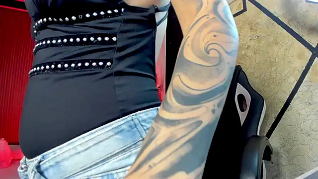 Melany Luv online show from 12-04-25, 09:12