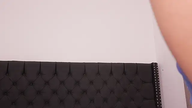 Melany Luv online show from 12-20-25, 09:33