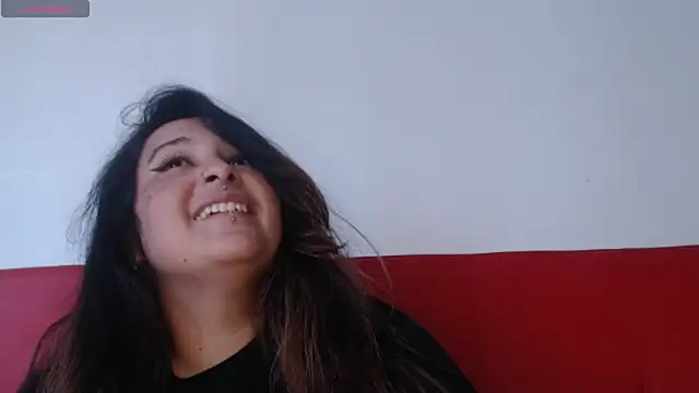 Snapshot of amydeepqueen chatting on 12-12-24, 02:44 amydeepqueen online show from 12-12-24, 02:44