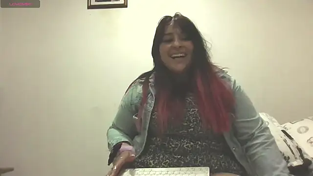 Snapshot of amydeepqueen chatting on 02-26-25, 10:58 amydeepqueen online show from 02-26-25, 10:58