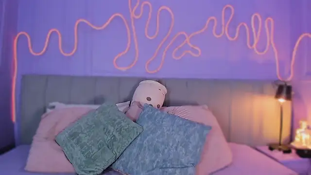 Mai higurashi online show from 01-10-26, 07:37