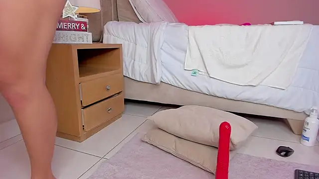 Snapshot of _angela_x chatting on 12-26-24, 02:48 angela x online show from 12-26-24, 02:48