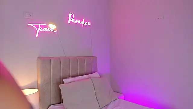 Snapshot of _angela_x chatting on 02-04-25, 05:55 angela x online show from 02-04-25, 05:55