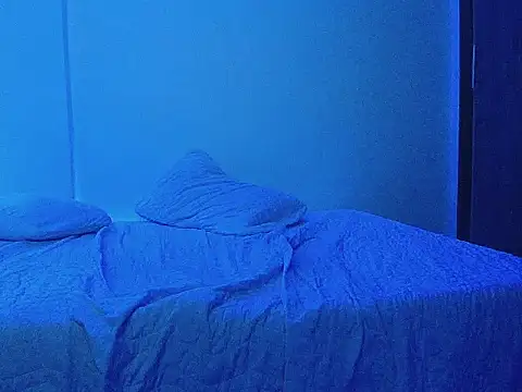 GerardSmitt online show from 10-20-25, 04:02