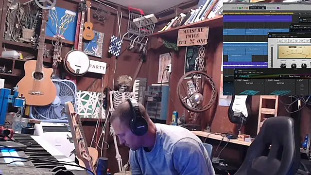 itsjameswebbscope online show from 09-11-25, 02:28