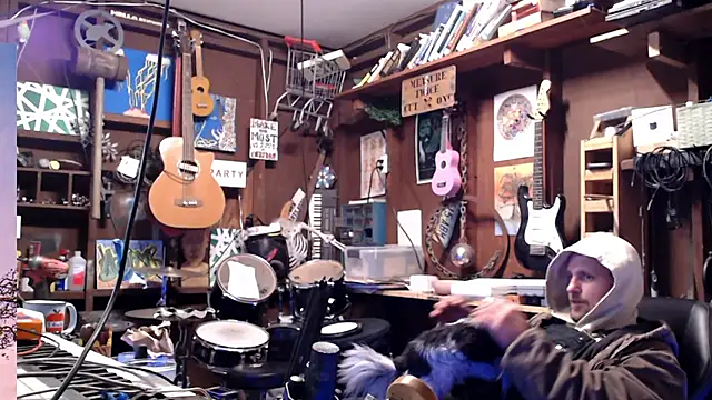 itsjameswebbscope online show from 11-25-25, 01:00