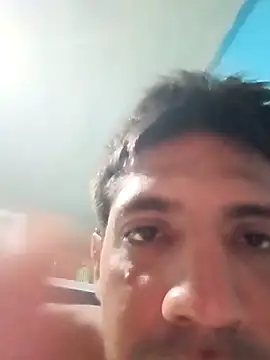 Snapshot of LiosArmando420 chatting on 10-03-25, 04:04 LiosArmando420 online show from 10-03-25, 04:04