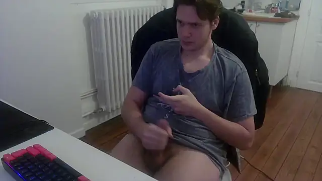 Snapshot of branlettemaster76 chatting on 12-12-24, 03:59 branlettemaster76 online show from 12-12-24, 03:59