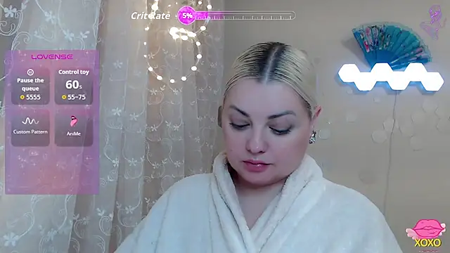 Snapshot of JewellKiss7 chatting on 11-19-25, 09:15 JewellKiss7 online show from 11-19-25, 09:15