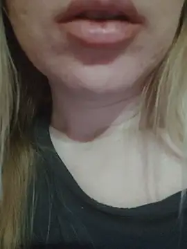 Linda 999 online show from 01-15-25, 05:26