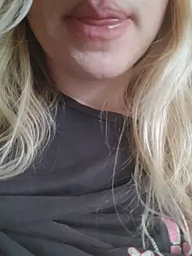 Linda 999 online show from 03-02-25, 12:54