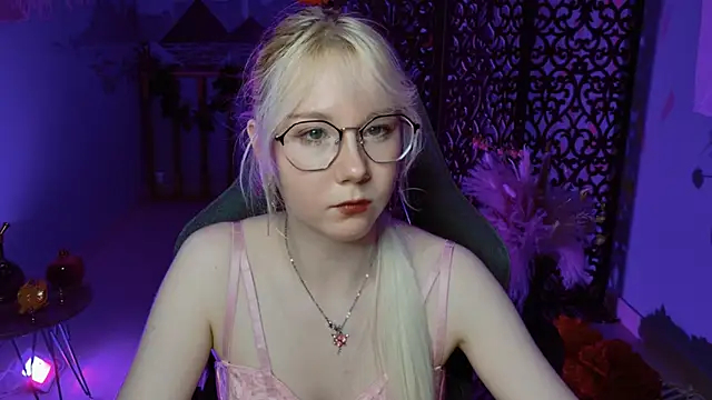 NancyMartinez online show from 01-30-25, 01:10