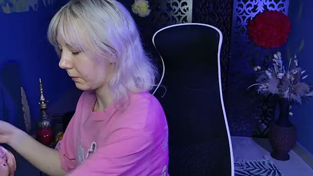 NancyMartinez online show from 03-19-25, 05:08