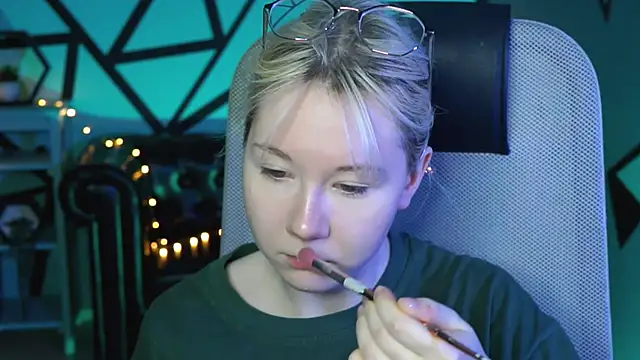 NancyMartinez online show from 03-21-25, 05:11