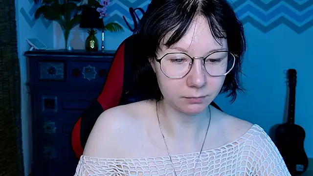 NancyMartinez online show from 09-10-25, 05:07