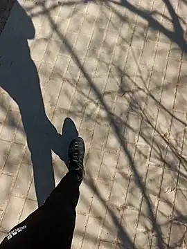 Snapshot of red_red00 chatting on 03-22-25, 09:34 red red00 online show from 03-22-25, 09:34