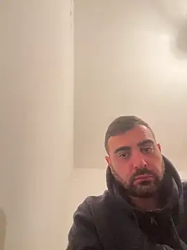 Snapshot of petan33 chatting on 01-07-25, 10:19 petan33 online show from 01-07-25, 10:19