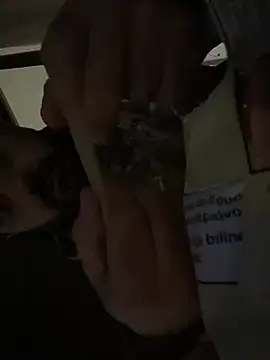 Snapshot of petan33 chatting on 01-16-25, 03:35 petan33 online show from 01-16-25, 03:35