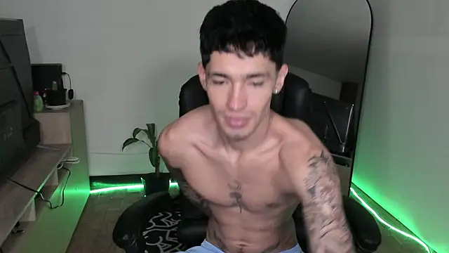 Damon  333 online show from 12-21-25, 10:39