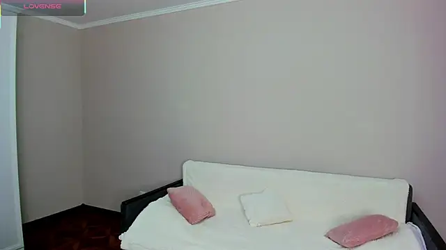 -Sacura- online show from 09-16-25, 04:19