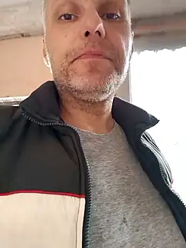 Pineapple04 online show from 09-10-25, 07:30