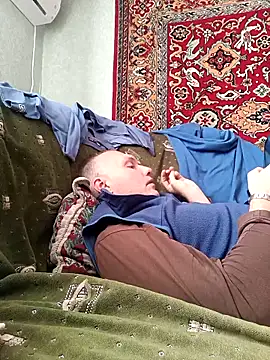 Pineapple04 online show from 10-04-25, 05:27