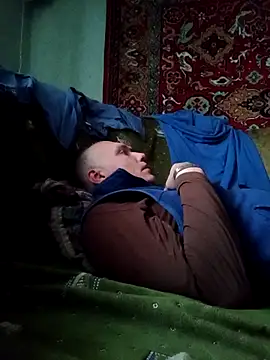 Pineapple04 online show from 10-05-25, 04:22