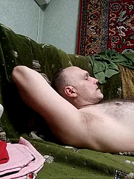 Pineapple04 online show from 03-28-26, 07:02