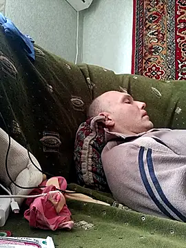 Pineapple04 online show from 04-22-26, 06:49