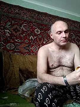 Pineapple04 online show from 05-16-26, 10:36