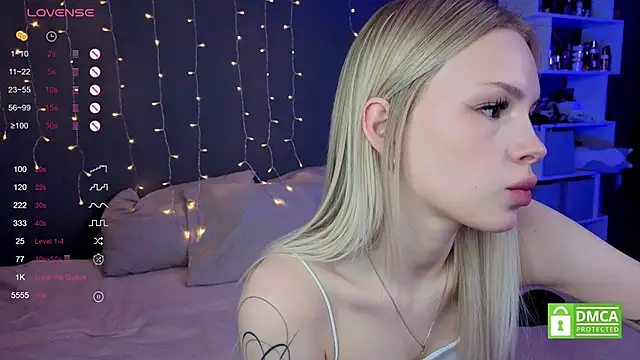 aneta alisha online show from 11-17-25, 01:17