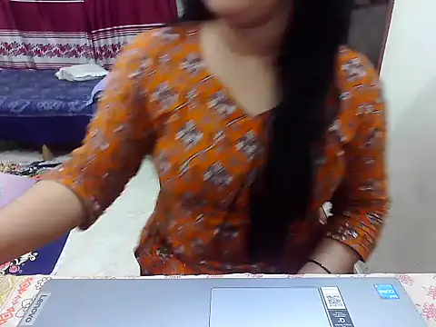 Snapshot of LovelyRose69 chatting on 06-12-26, 06:51 LovelyRose69 online show from 06-12-26, 06:51
