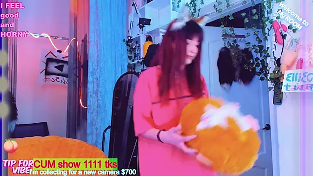 Toxic Ellies online show from 02-16-25, 04:53