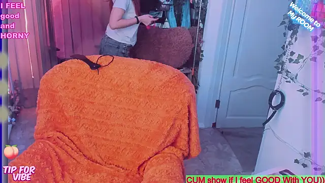 Toxic Ellies online show from 03-12-25, 01:51