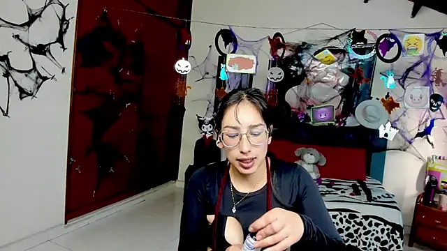 jeyloveebony online show from 10-30-25, 01:45