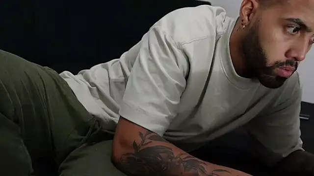 Hendry  online show from 02-12-25, 02:24