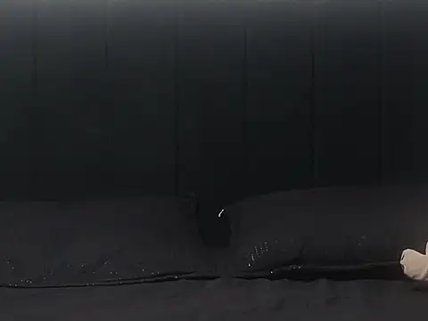 Hendry  online show from 02-25-25, 03:20