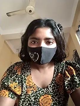 Snapshot of Lina-Rose chatting on 02-27-25, 02:21 Lina-Rose online show from 02-27-25, 02:21