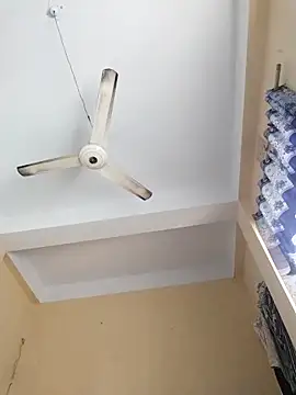 Snapshot of Lina-Rose chatting on 02-27-25, 08:28 Lina-Rose online show from 02-27-25, 08:28